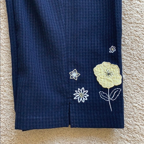 KORET BLUE EMBROIDERED CROP PANTS - Picture 2 of 4